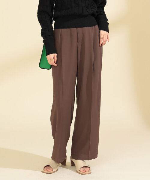 Ray BEAMS（レイビームス）の「Ray BEAMS / 1タック ストレート カラー パンツ（スラックス・レディース・ブラウン/ブルー/ピンク・1/0）」の7枚目の写真