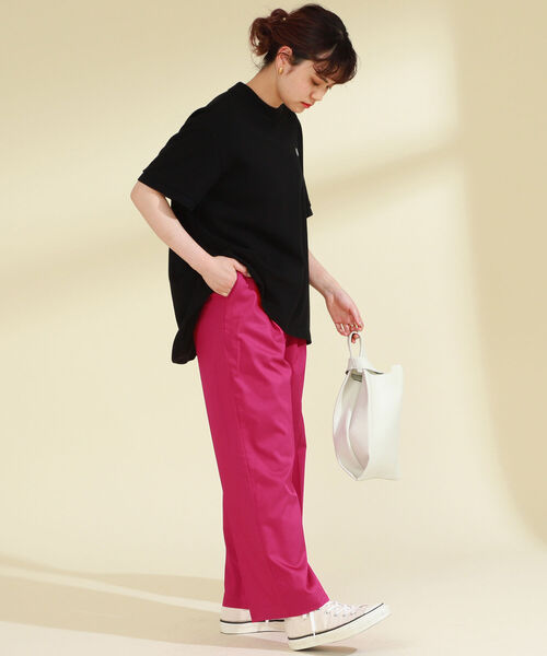Ray BEAMS（レイビームス）の「Ray BEAMS / 1タック ストレート カラー パンツ（スラックス・レディース・ブラウン/ブルー/ピンク・1/0）」の12枚目の写真
