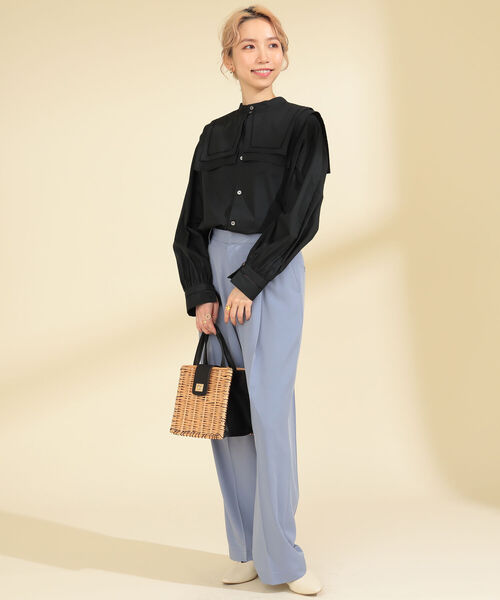 Ray BEAMS（レイビームス）の「Ray BEAMS / 1タック ストレート カラー パンツ（スラックス・レディース・ブラウン/ブルー/ピンク・1/0）」の14枚目の写真