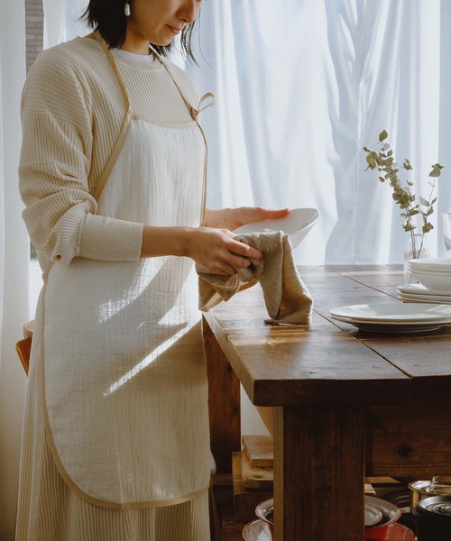 SALON adam et rope'（サロン アダム エ ロペ）の「【embleme S/アンブレーム エス】ワッフルガーゼ ホワイト（キッチンツール・レディース・ホワイト・FREE）」の2枚目の写真