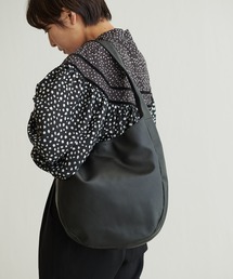 ear PAPILLONNER | オーバル型ワンハンドルバッグ(ショルダーバッグ)