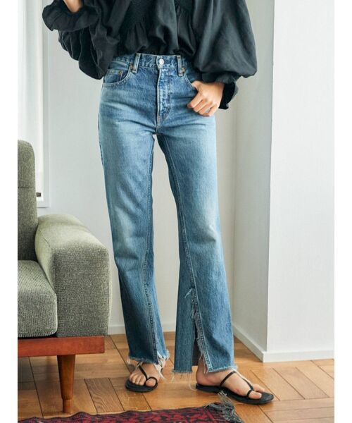 Ungrid（アングリッド）の「ハイウエストスリットフレアデニム（デニムパンツ・レディース・ブルー・24inch/25inch/26inch）」の7枚目の写真