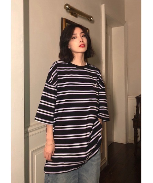 BASQUE magenta（バスクマゼンタ）の「マルチボーダービッグシルエットTシャツ（Tシャツ/カットソー・レディース・ブラック/パープル・FREE）」の6枚目の写真