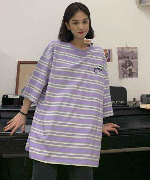 BASQUE magenta（バスクマゼンタ）の「マルチボーダービッグシルエットTシャツ（Tシャツ/カットソー・レディース・ブラック/パープル・FREE）」の22枚目の写真