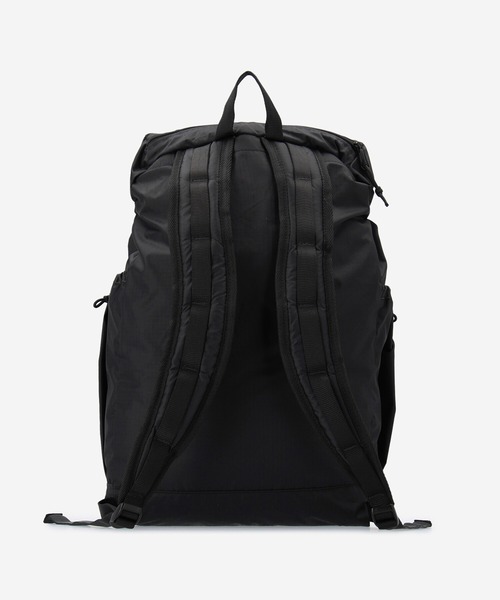 Epperson Mountaineering（エパーソンマウンテニアリング）の「EPPERSON MOUNTAINEERING | パッカブルバックパック（バックパック/リュック・レディース・ブラック/イエロー・ONE SIZE）」の8枚目の写真