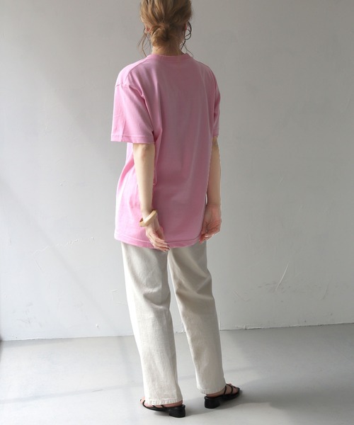 HER CLOSET(ハークローゼット)の「【shemoshelly】WEB限定 5.6オンスユニセックスCloirロゴT 新色追加(Tシャツ/カットソー・レディース・ホワイト/チャコールグレー/ブラック/ピンク/ブラウン/ネイビー/ホワイト系その他/ホワイト系その他2・S/M/L)」の20枚目の写真