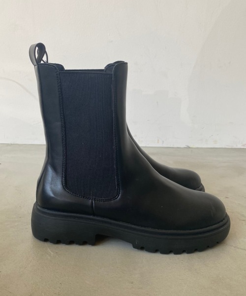 Aunt Marie's（アントマリーズ）の「ショートブーツ（ブーツ・レディース・ブラック・M）」の3枚目の写真