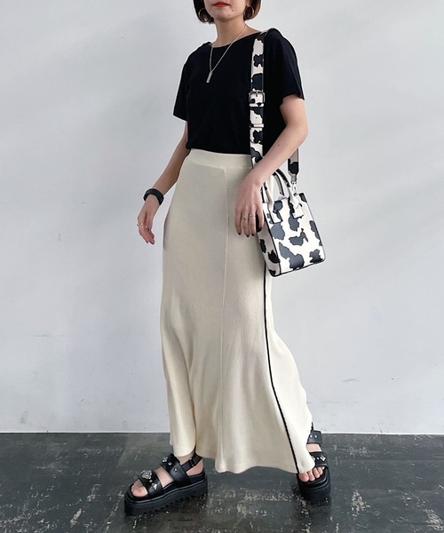 PAGEBOY（ページボーイ）の「ワッフルメロースカート（スカート・レディース・ブラック/オフホワイト/カーキ・FREE）」の14枚目の写真