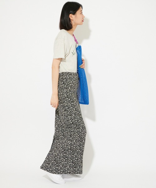 U by SPICK&SPAN(ユーバイスピックアンドスパン)の「BIGロゴTee(Tシャツ/カットソー・レディース・グレー/グリーン・FREE)」の14枚目の写真