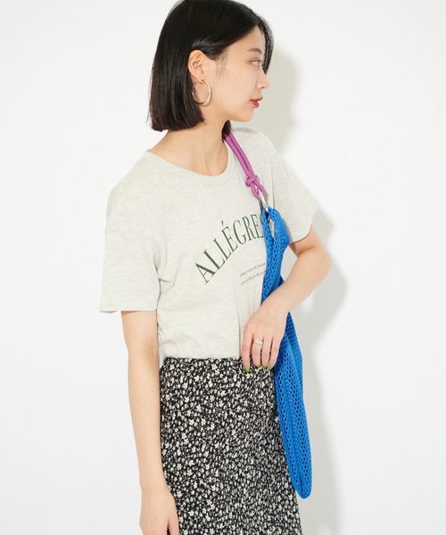 U by SPICK&SPAN(ユーバイスピックアンドスパン)の「BIGロゴTee(Tシャツ/カットソー・レディース・グレー/グリーン・FREE)」の8枚目の写真