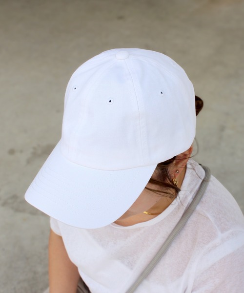 United Athle(ユナイテッドアスレ)の「【UNITED ATHLE】ユナイテッドアスレ コットン ツイル ロー キャップ 9670(キャップ・レディース・ブラック/ベージュ/グリーン/スモークピンク/ホワイト/モカ/ライトブルー/インディゴブルー・FREE)」の2枚目の写真