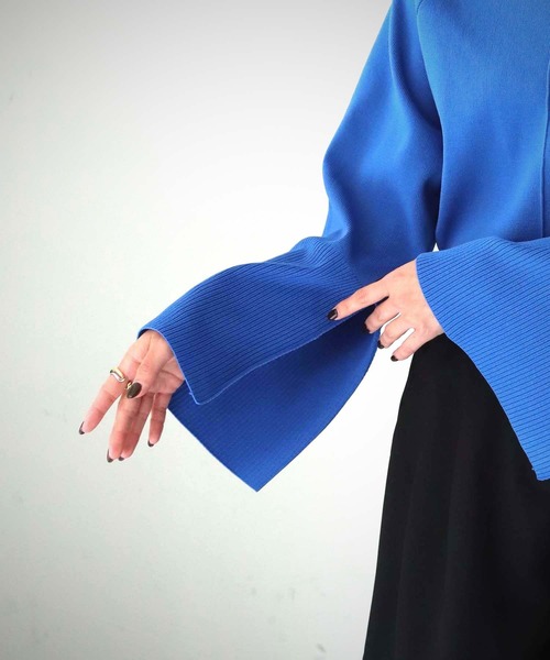 cheriella（シェリエラ）の「【cheriella】ラグランワイドスリーブスウェットライクニット（ニット/セーター・レディース・ブラック/ダークグリーン/レッド/オフホワイト/ミント/ライトグレー/ブルー/ブラウン・M）」の15枚目の写真