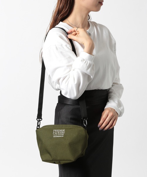 FREDRIK PACKERS(フレドリックパッカーズ)の「【FREDRIK PACKERS】1000D FAM SHOULDER(ショルダーバッグ・メンズ・ブラック/ベージュ/オリーブ/レオパード・FREE)」の7枚目の写真