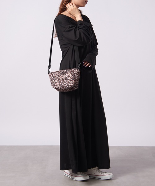 FREDRIK PACKERS(フレドリックパッカーズ)の「【FREDRIK PACKERS】1000D FAM SHOULDER(ショルダーバッグ・メンズ・ブラック/ベージュ/オリーブ/レオパード・FREE)」の14枚目の写真