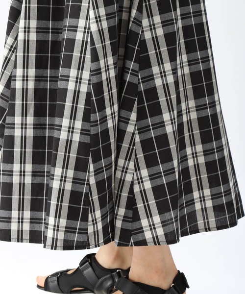 niko and...（ニコアンド）の「イージータックフレアスカート（スカート・レディース・ホワイト/パープル/ブラウン/オリーブ/チャコール・MEDIUM/LARGE）」の15枚目の写真