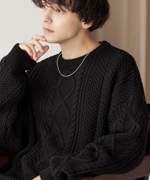 MONO-MART(モノマート)の「ケーブル編みボリュームルーズプルオーバーニット(ニット/セーター・メンズ・ダークグレー/イエロー/グリーン/ブラウン/アイボリー/ブラック/グレイッシュブルー/ダークネイビー/ベージュ/オレンジ/ライトグレー・M/L)」の2枚目の写真