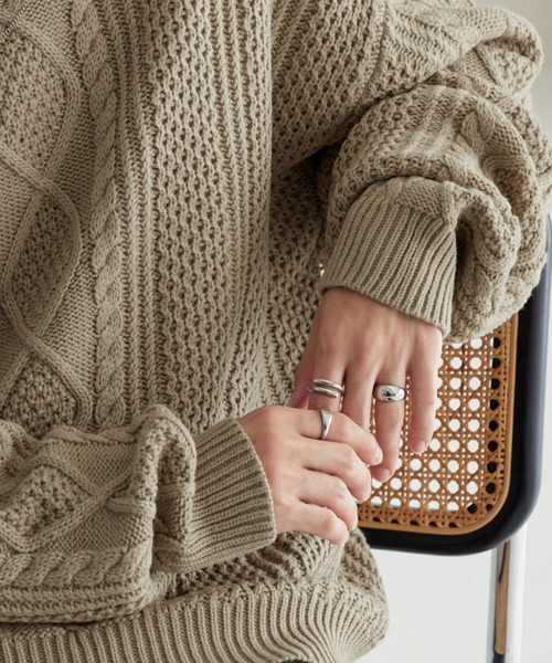 ケーブル編みボリュームルーズプルオーバーニット（ニット/セーター