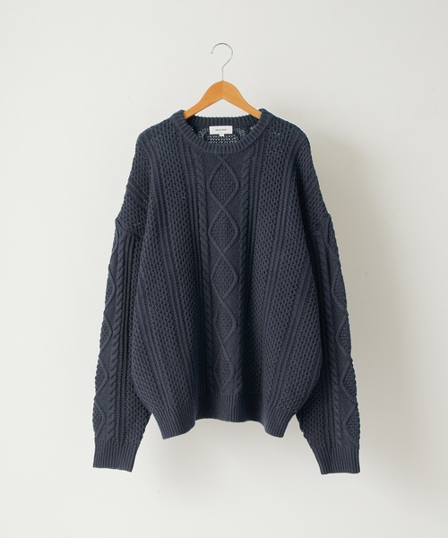 MONO-MART(モノマート)の「ケーブル編みボリュームルーズプルオーバーニット(ニット/セーター・メンズ・ダークグレー/イエロー/グリーン/ブラウン/アイボリー/ブラック/グレイッシュブルー/ダークネイビー/ベージュ/オレンジ/ライトグレー・M/L)」の18枚目の写真