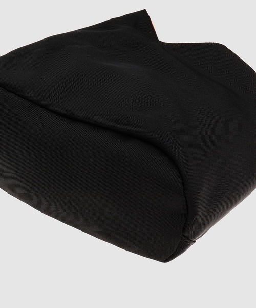 MM6 Maison Margiela(エムエムシックス メゾン マルジェラ)の「HANDBAG(ハンドバッグ・レディース・その他1/ブラック/その他・FREE)」の7枚目の写真