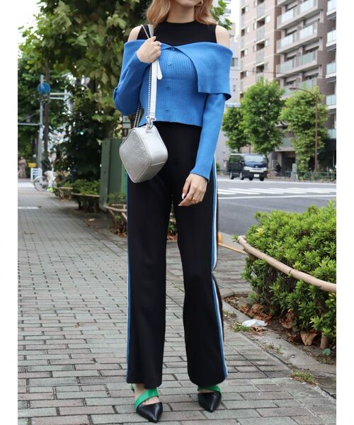 EVRIS（エヴリス）の「ボールチェーンエンボスミニショルダーBAG（ショルダーバッグ・レディース・ブラック/シルバー/ホワイト・FREE）」の11枚目の写真