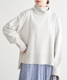 ワイドタートルネックニットプルオーバー