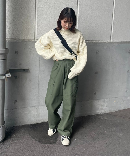 RODEO CROWNS WIDE BOWL（ロデオクラウンズワイドボウル）の「ミリタリ-2way パンツ（カーゴパンツ・レディース・カーキ/アイボリー/ブラック・MEDIUM/SMALL）」の21枚目の写真