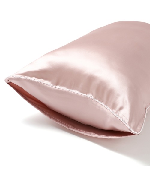 上品な艶とやさしい肌ざわり シルクを使ったまくらカバー 700×500