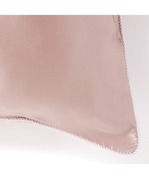 上品な艶とやさしい肌ざわり シルクを使ったまくらカバー 700×500