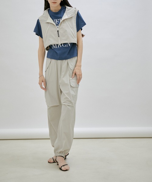 SALON adam et rope'(サロン アダム エ ロペ)の「【REMME(レメ)】ストラップサンダル(サンダル・レディース・ブラック/ベージュ・36/37/38)」の14枚目の写真