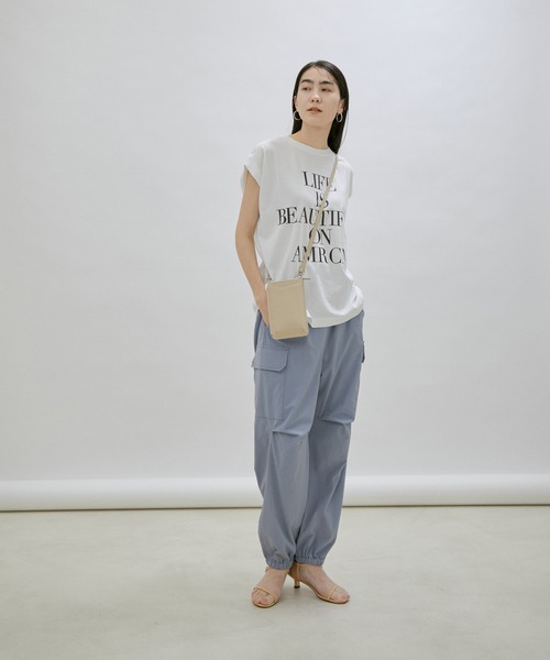 SALON adam et rope'(サロン アダム エ ロペ)の「【REMME(レメ)】ストラップサンダル(サンダル・レディース・ブラック/ベージュ・36/37/38)」の5枚目の写真