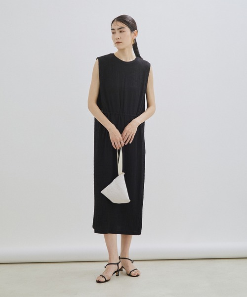 SALON adam et rope'(サロン アダム エ ロペ)の「【REMME(レメ)】ストラップサンダル(サンダル・レディース・ブラック/ベージュ・36/37/38)」の19枚目の写真