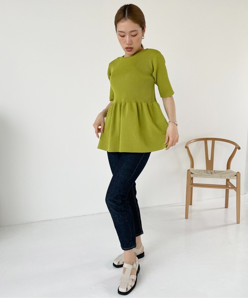 Meli rich（メリーリッチ）の「リブペプラムプルオーバー（Tシャツ/カットソー・レディース・ブラック/ホワイト/グリーン/パープル・FREE）」の14枚目の写真