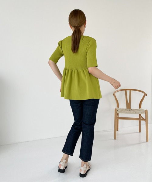 Meli rich（メリーリッチ）の「リブペプラムプルオーバー（Tシャツ/カットソー・レディース・ブラック/ホワイト/グリーン/パープル・FREE）」の13枚目の写真