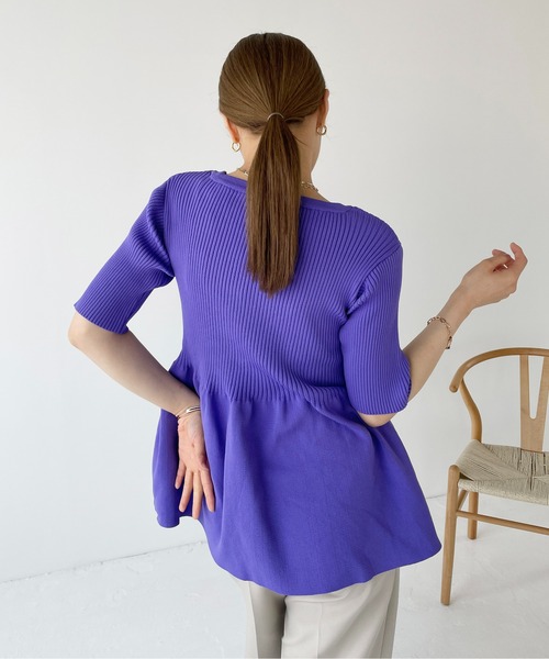 Meli rich（メリーリッチ）の「リブペプラムプルオーバー（Tシャツ/カットソー・レディース・ブラック/ホワイト/グリーン/パープル・FREE）」の8枚目の写真