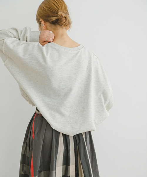 ITEMS URBANRESEARCH（アイテムズ アーバンリサーチ）の「ロゴスウェット（Tシャツ/カットソー・レディース・チャコールグレー/モカ/グレー・FREE）」の22枚目の写真