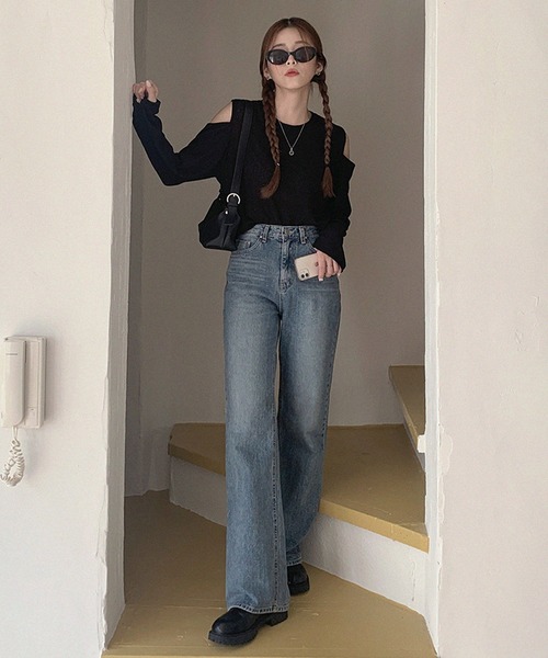 LAFFMO(ラフモ)の「ショルダースリットシアーリブトップス(Tシャツ/カットソー・レディース・グレー/ブラック/ホワイト/ブルー・FREE)」の11枚目の写真