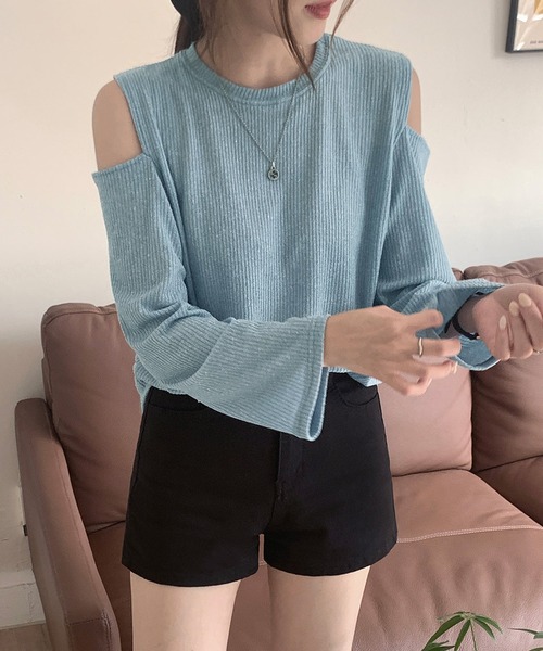 LAFFMO(ラフモ)の「ショルダースリットシアーリブトップス(Tシャツ/カットソー・レディース・グレー/ブラック/ホワイト/ブルー・FREE)」の8枚目の写真