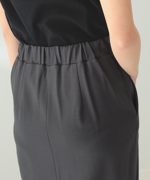 B:MING by BEAMS(ビーミングバイビームス)の「B:MING by BEAMS / ポンチ ストレート スカート(スカート・レディース・スミクロ/グリーン・SMALL/MEDIUM)」の4枚目の写真