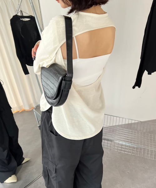 HANNE(アン)の「バックデザインロングスリーブTEE(Tシャツ/カットソー・レディース・ブラック/ブルー/アイボリー・フリー)」の1枚目の写真