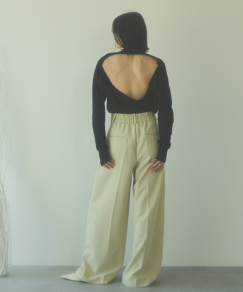 HANNE(アン)の「バックデザインロングスリーブTEE(Tシャツ/カットソー・レディース・ブラック/ブルー/アイボリー・フリー)」の12枚目の写真