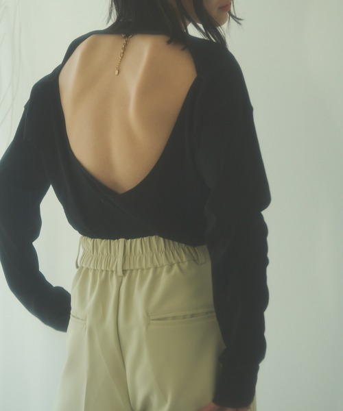 HANNE(アン)の「バックデザインロングスリーブTEE(Tシャツ/カットソー・レディース・ブラック/ブルー/アイボリー・フリー)」の11枚目の写真