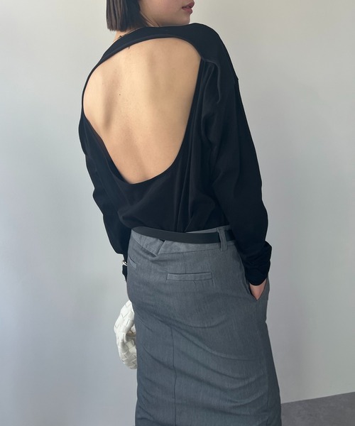 HANNE(アン)の「バックデザインロングスリーブTEE(Tシャツ/カットソー・レディース・ブラック/ブルー/アイボリー・フリー)」の15枚目の写真