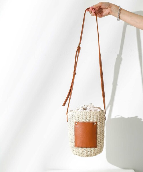 N.（N. Natural Beauty Basic）（エヌエヌナチュラルビューティーベーシック）の「◆ペーパーコンビミニショルダーバッグ（ショルダーバッグ・レディース・ブラック/ベージュ・ﾌﾘ-）」の19枚目の写真