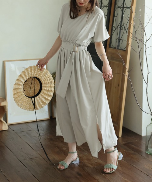 Doula Doula（ドゥーラドゥーラ）の「Vネックウエストベルトフレア