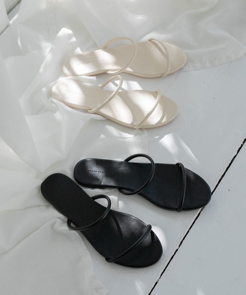 URBAN RESEARCH DOORS（アーバンリサーチドアーズ）の「ダブルストラップサンダル（サンダル・レディース・ブラック/アイボリー・36/37/38）」の4枚目の写真