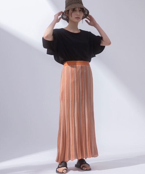 AnNet(アネット)の「【サマーニット素材】 ウエストゴム マルチストライプ ロングスカート(スカート・レディース・オレンジ/ブラック・4L/5L/3L)」の6枚目の写真