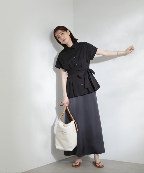 N.（N. Natural Beauty Basic）（エヌエヌナチュラルビューティーベーシック）の「◆ウエストリボンペプラムシャツブラウス（シャツ/ブラウス・レディース・ブラック/カーキ/オフホワイト・MEDIUM）」の13枚目の写真