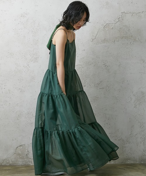 GEVS.（ジェイヴィス）の「＜大きいサイズ＞ ティアードマキシシアーワンピース GEVS.（ワンピース・レディース・ブラック/グリーン・LL/3L/4L/5L/L）」の13枚目の写真
