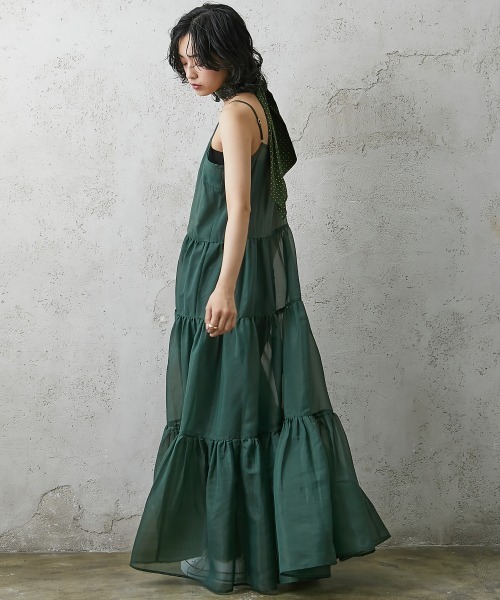GEVS.（ジェイヴィス）の「＜大きいサイズ＞ ティアードマキシシアーワンピース GEVS.（ワンピース・レディース・ブラック/グリーン・LL/3L/4L/5L/L）」の12枚目の写真
