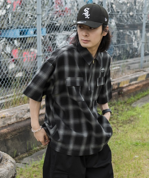 kutir(クティール)の「ワッペン付きアソート半袖チェックハーフジップ(Tシャツ/カットソー・メンズ・ブラック/グレー・MEDIUM/LARGE)」の8枚目の写真